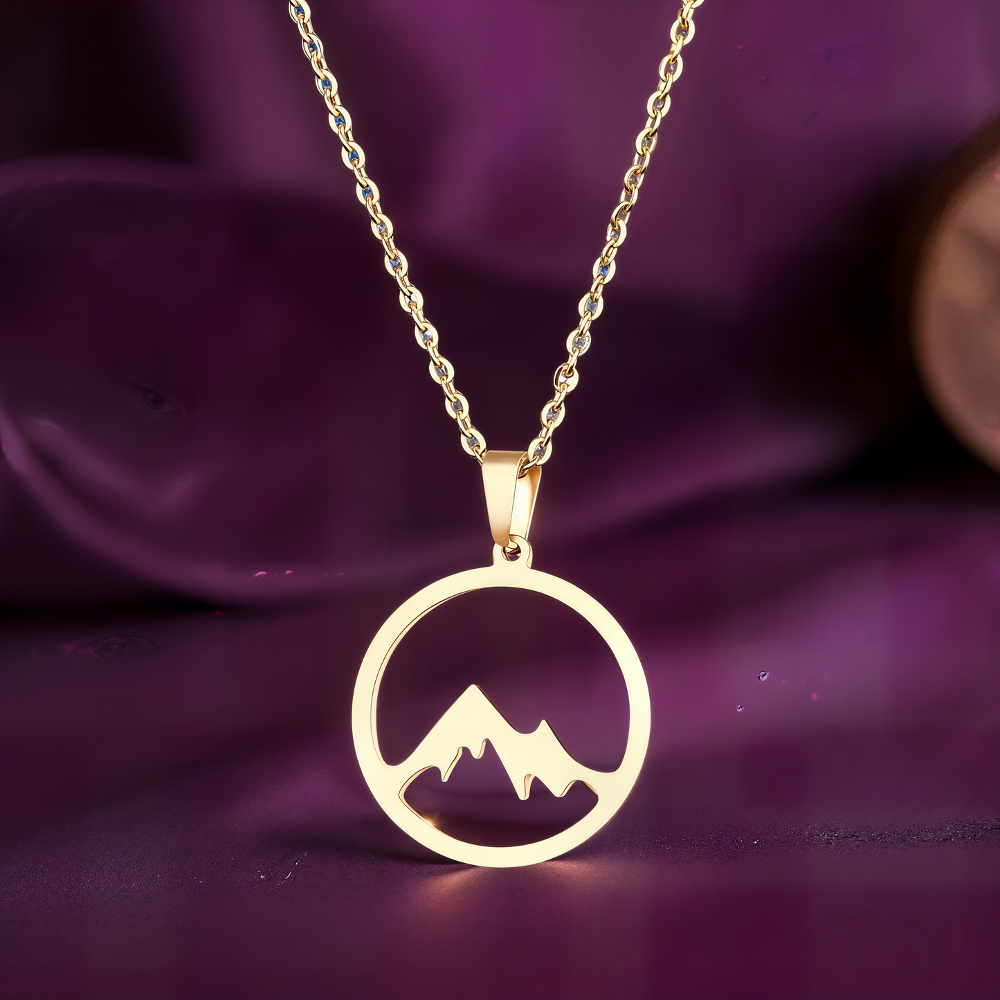 Mountain Lover’s Necklace